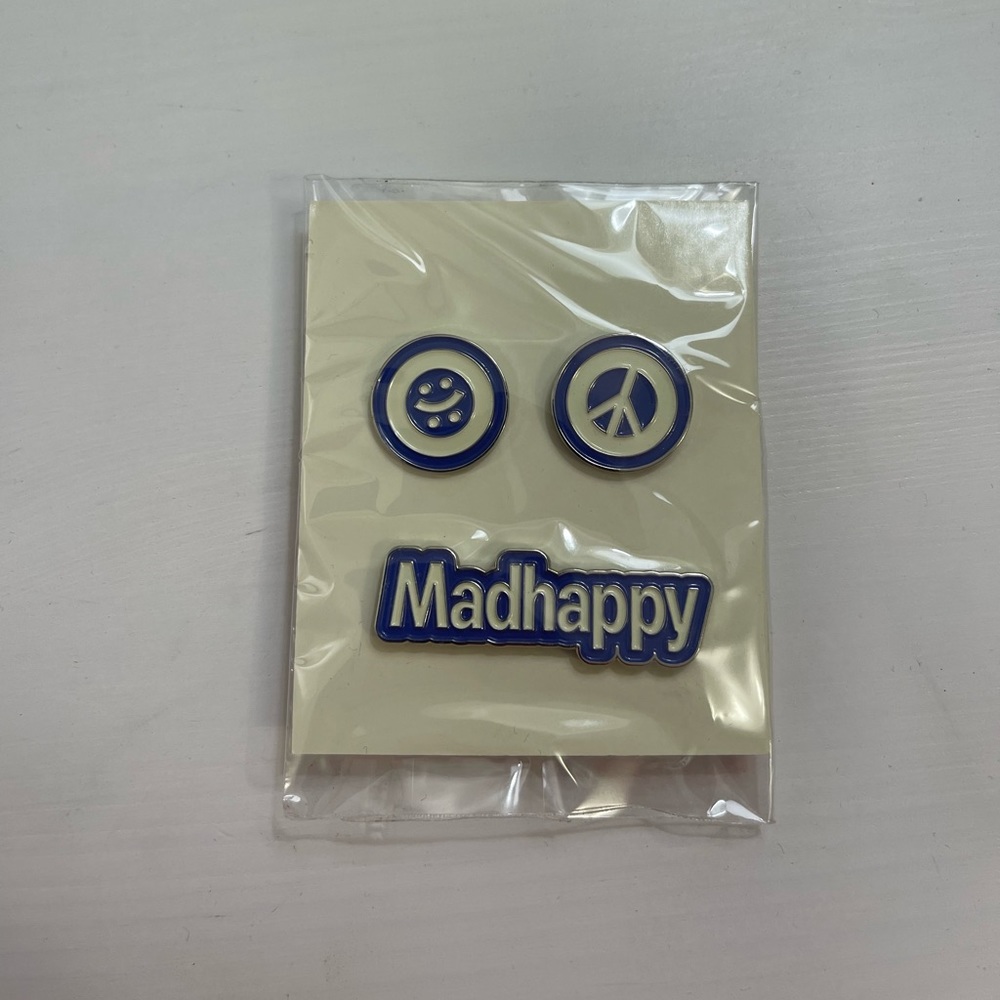 MadHappy Pins